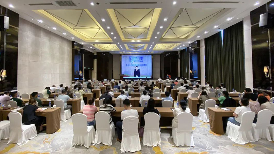 奮楫篤行，“呼吸”與共——pp電子app官網(wǎng)健康集團(tuán)成立呼吸與危重癥醫(yī)學(xué)專業(yè)委員會(huì)
